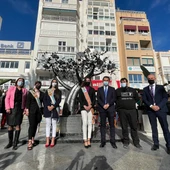 La plaza de Waldo Calero acoge la escultura en homenaje a Diego Ramirez Pastor La plaza de Waldo Calero acoge la escultura en homenaje a Diego Ramirez Pastor