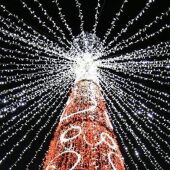 José Luís Sáez, Alcalde, tras el encendido de la iluminación, pronto llegará la Casita de Papa Noël y de los Reyes Magos 