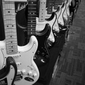 Imagen de archivo de guitarras