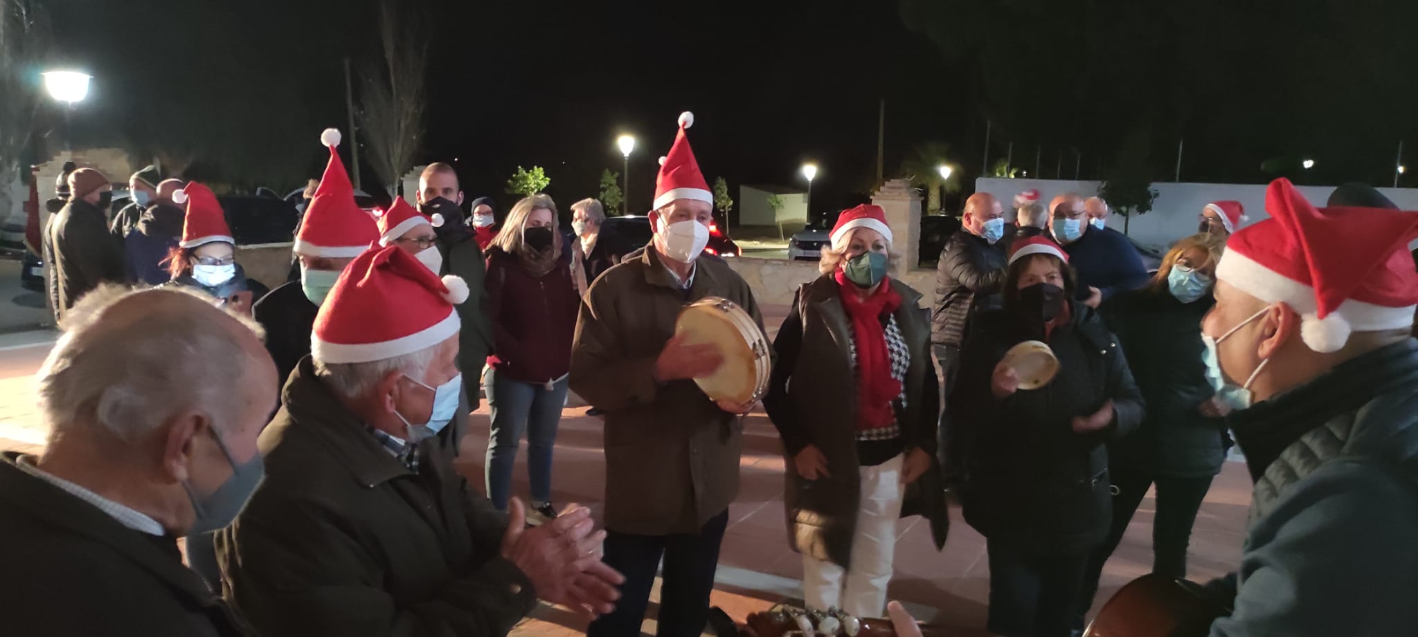 Los vecinos de Huércal-Overa se vuelcan esta navidad con el plan 'Activa Pedanía' Los vecinos de Huércal-Overa se vuelcan esta navidad con el plan 'Activa Pedanía'