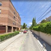 Un hombre apuñala a un niño de 7 años en el cuello en plena calle en Madrid (calle Bendición de Campos)