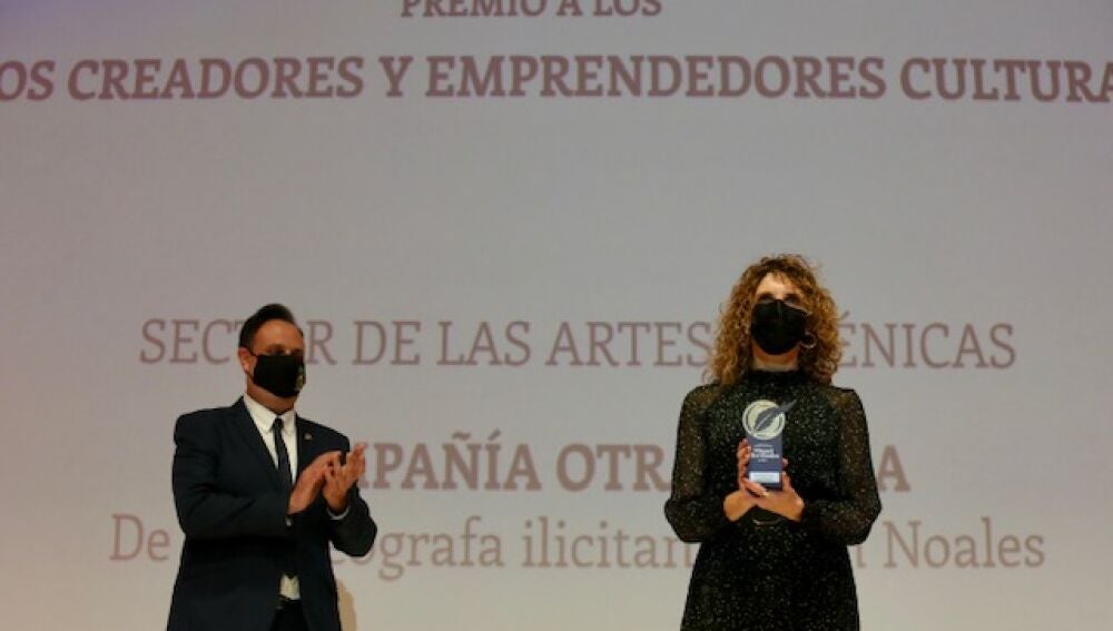 La coreógrafa ilicitana Asun Noales en los Premios a la Cultura Alicantina Miguel Hernández.