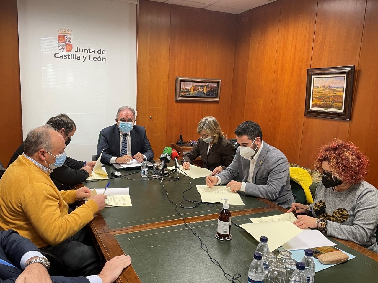 La Junta firma los protocolos del programa Rehabitare para la rehabilitación de viviendas en cinco municipios de la provincia La Junta firma los protocolos del programa Rehabitare para la rehabilitación de viviendas en cinco municipios de la provincia