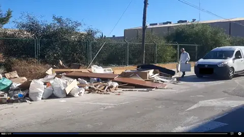 Objetos de todo tipo depositados ilegalmente en Rabassa Objetos de todo tipo depositados ilegalmente en Rabassa