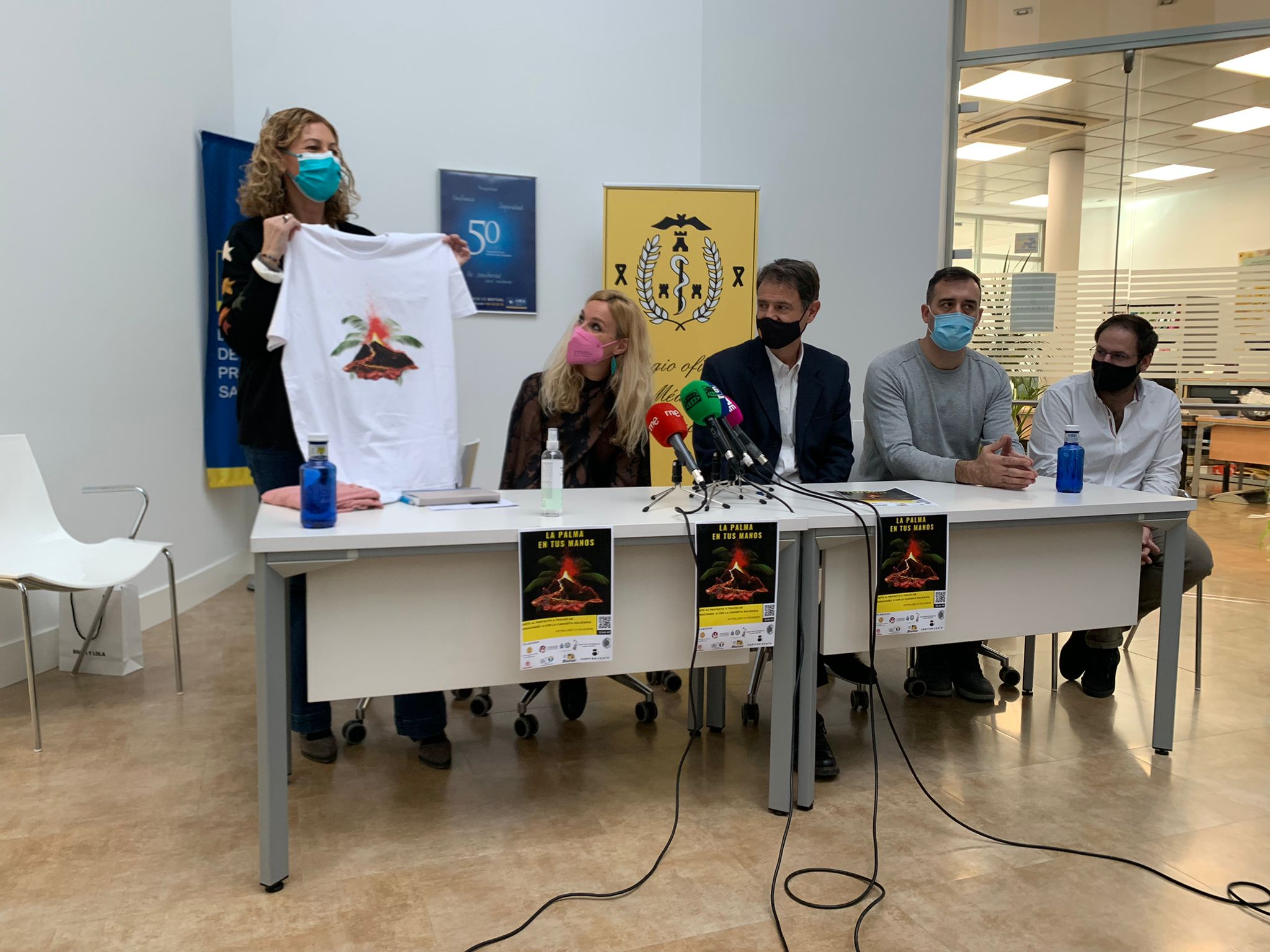 'La Palma en tus manos' para ayudar a las familias afectadas por el volcán 'La Palma en tus manos' para ayudar a las familias afectadas por el volcán