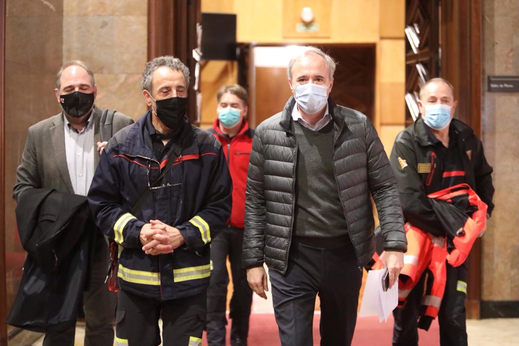 El aumento de caudal ya causa afecciones en Zaragoza El aumento de caudal ya causa afecciones en Zaragoza