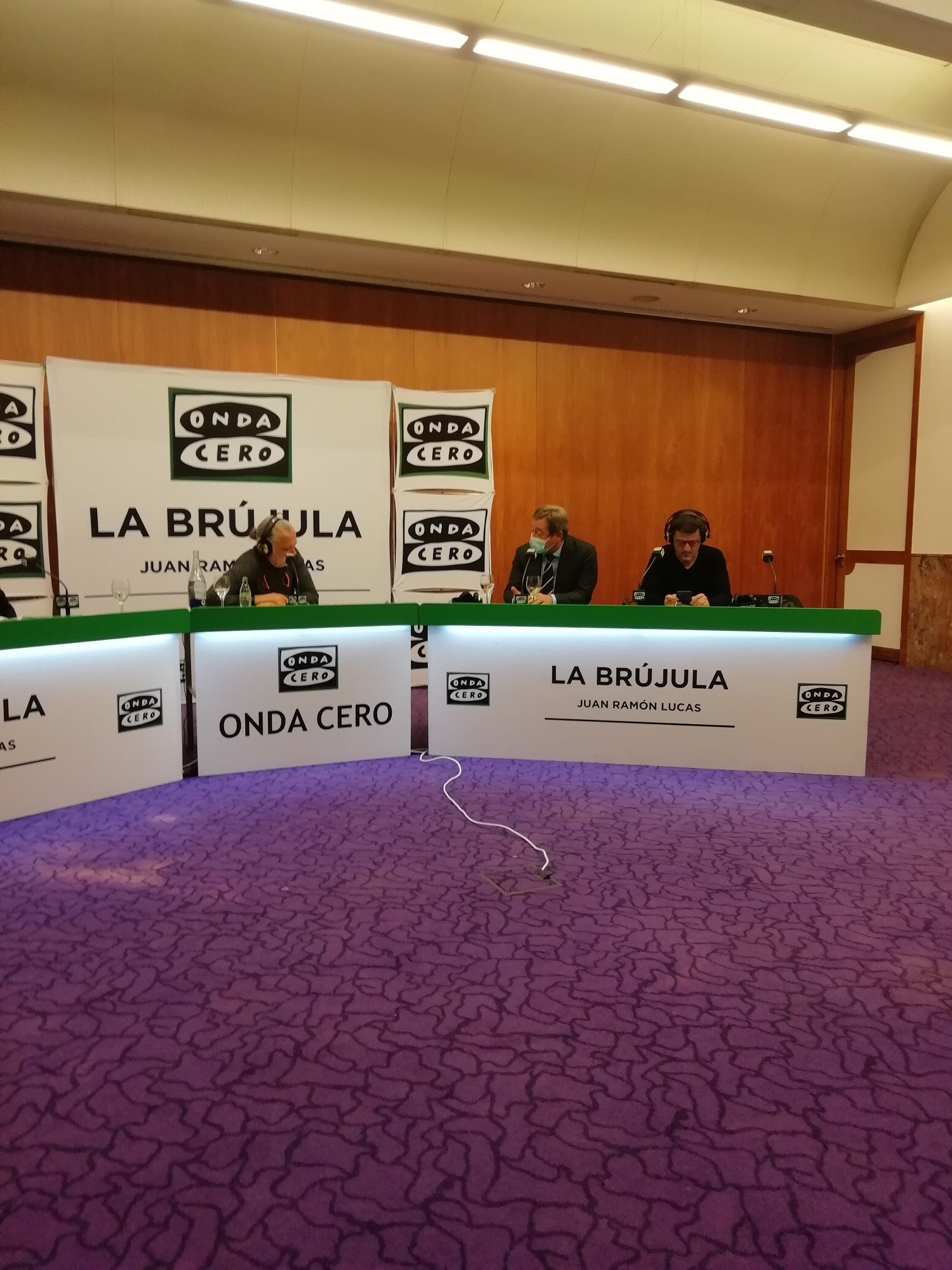 El portavoz del Gobierno de País Vasco: "Estamos en la sexta ola. Esperamos que no llegue al resto de España" El portavoz del Gobierno de País Vasco: "Estamos en la sexta ola. Esperamos que no llegue al resto de España"
