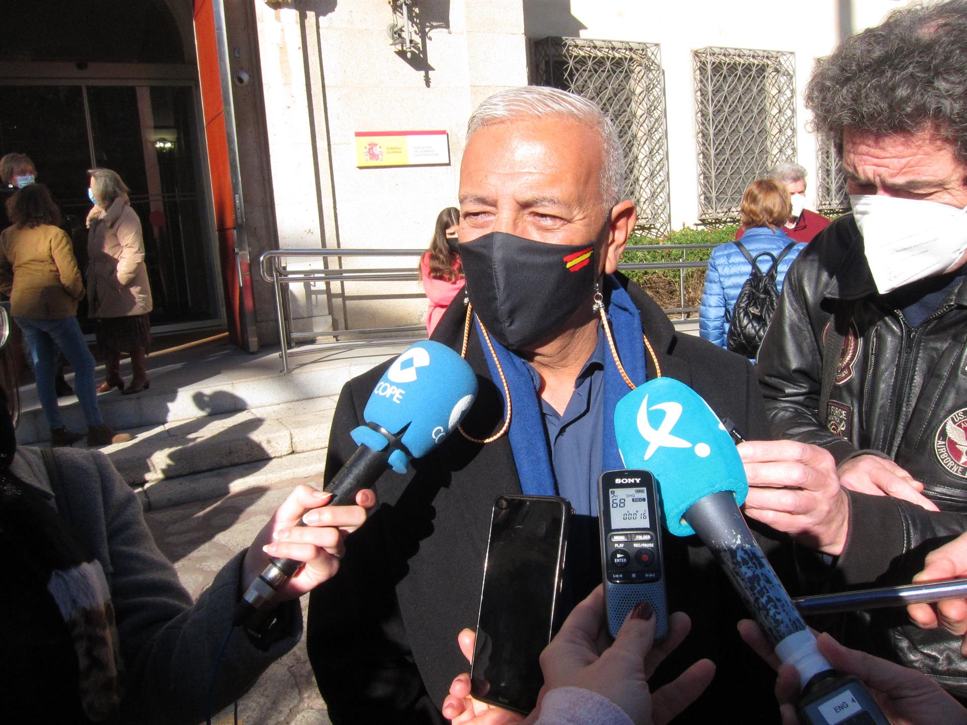La policía continúa investigando "con la mayor discreción y sigilo" la desaparición del joven Pablo Sierra en Badajoz La policía continúa investigando "con la mayor discreción y sigilo" la desaparición del joven Pablo Sierra en Badajoz