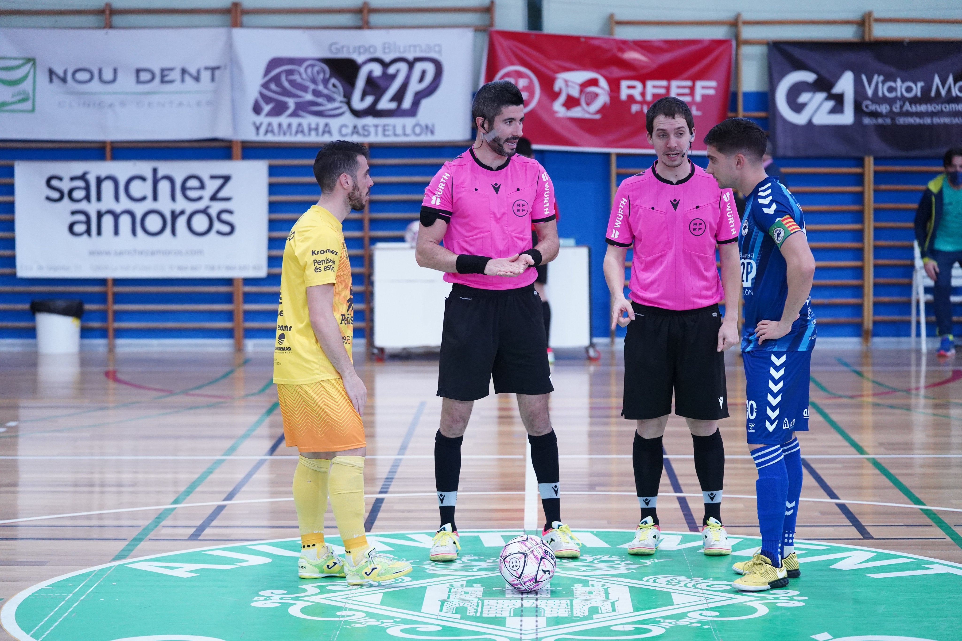 Bisontes sueña con la campanada ante un Peñíscola "súper" Bisontes sueña con la campanada ante un Peñíscola "súper"