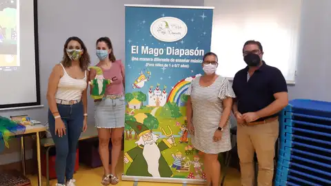 El nuevo reglamento de la escuela infantil municipal de Los Pasos permitirá una gestión más autónoma y participativa escuela infantil