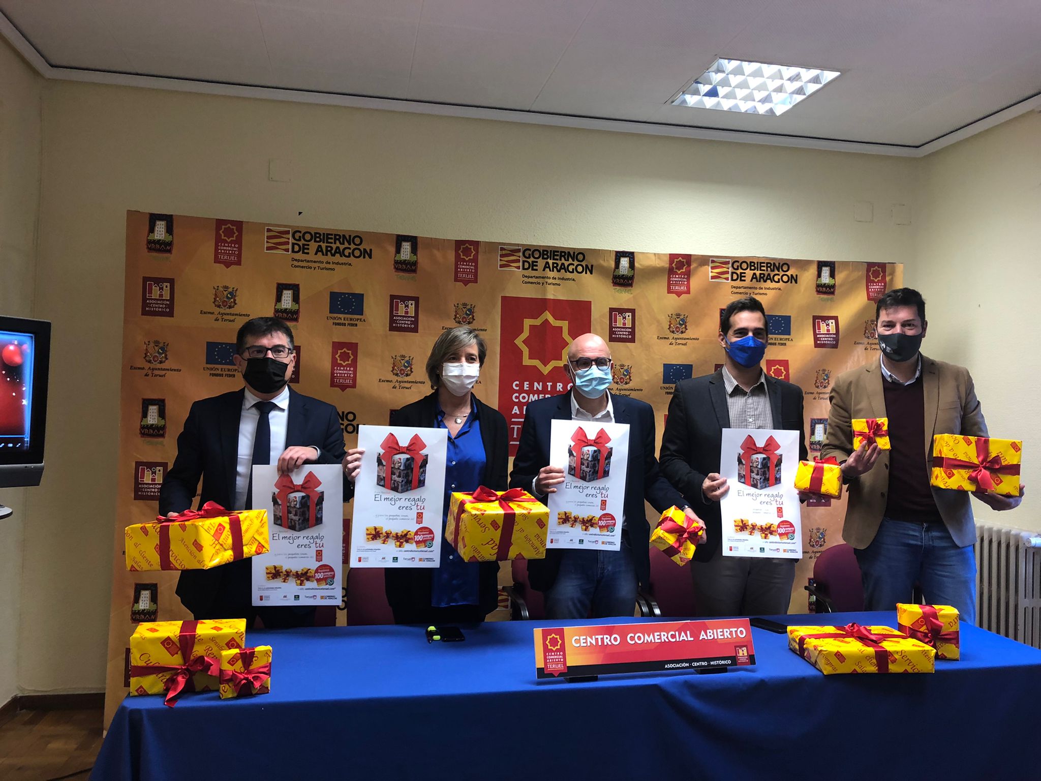 Para el CCA "El mejor regalo eres tu" Para el CCA "El mejor regalo eres tu"