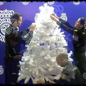 POLICÍA EN NAVIDAD POLICÍA EN NAVIDAD