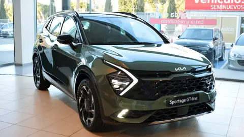 Caetano Móvil Sur, primer Concesionario de España en tener el Nuevo KIA Sportage Caetano Móvil Sur, primer Concesionario de España en tener el Nuevo KIA Sportage