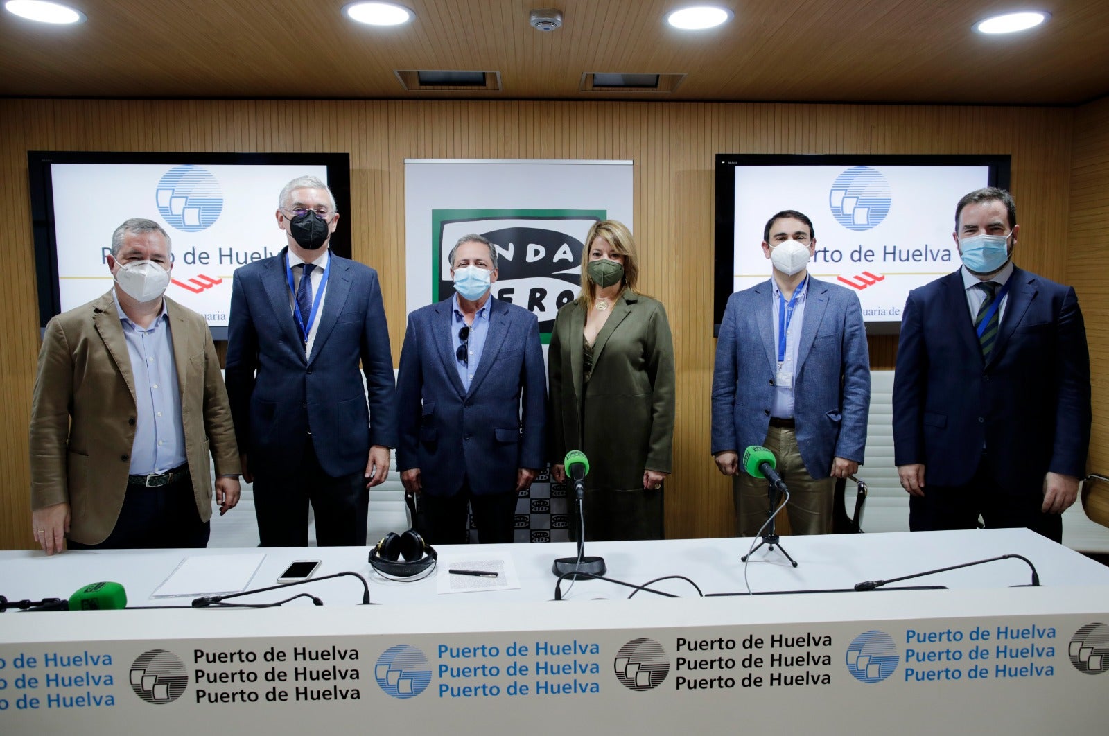 La Brújula de Andalucía: Andalucía Capital 14/12/2021 La Brújula de Andalucía: Andalucía Capital 14/12/2021