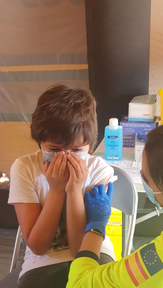 Uno de los niños que se han vacunado en Alcázar