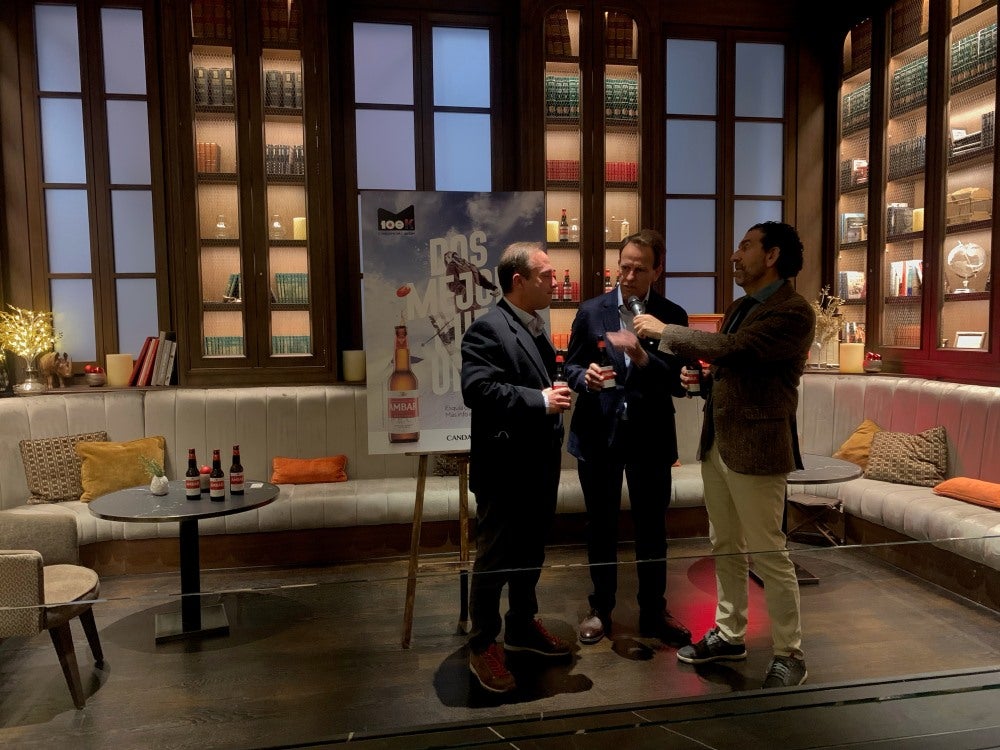 Ambar, con el espacio 100k de Astún y Candanchú Ambar, con el espacio 100k de Astún y Candanchú