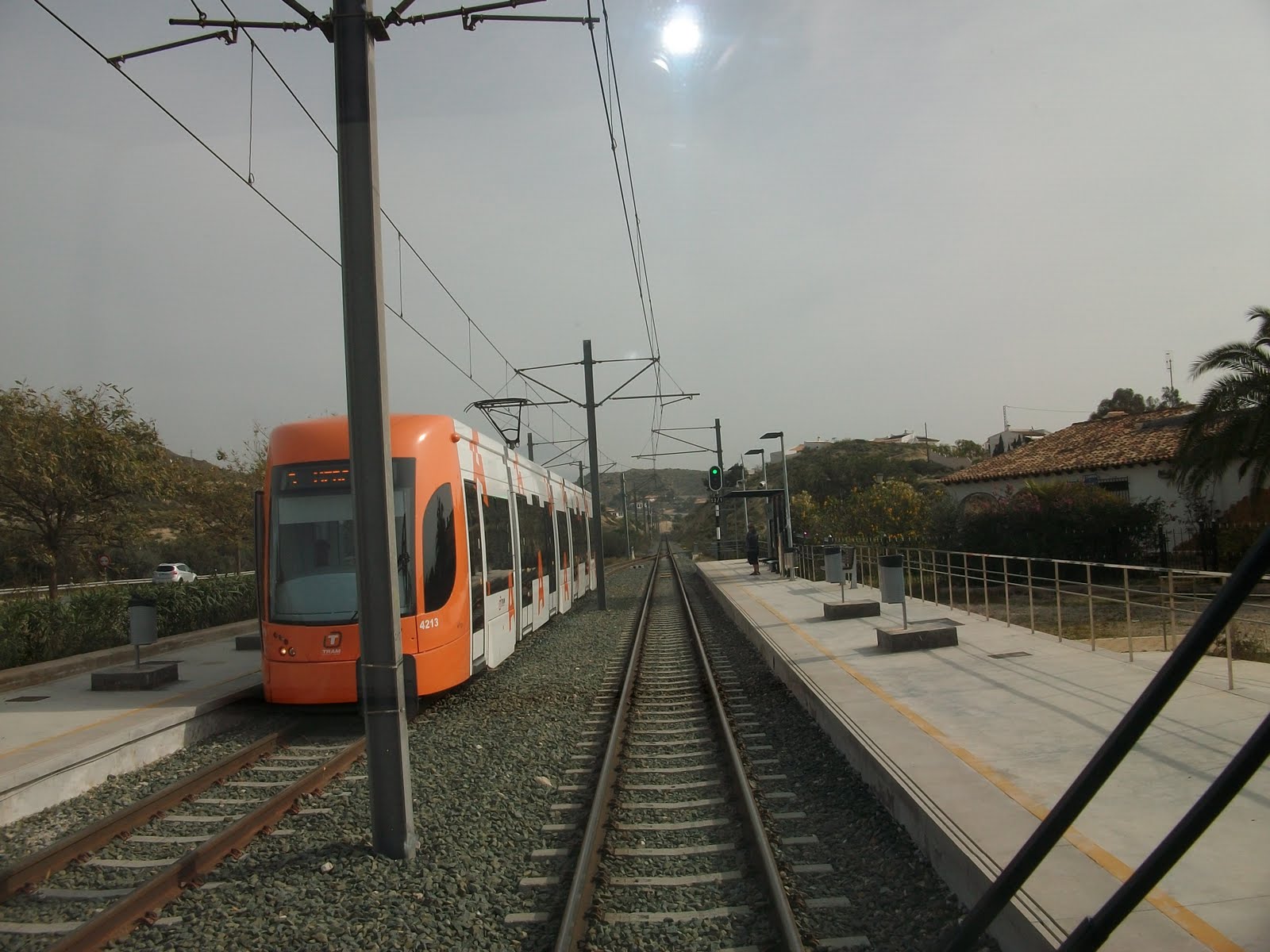 Ciudadanos pedirá soterrar las vías del TRAM y las conducciones telefónicas en la Vila Ciudadanos pedirá soterrar las vías del TRAM y las conducciones telefónicas en la Vila