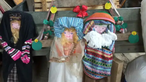 Decoración realizada con productos reciclados Decoración realizada con productos reciclados