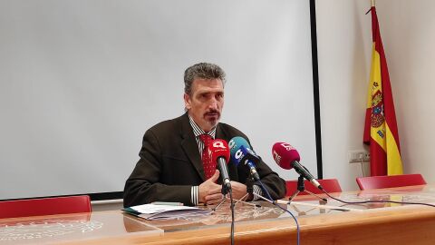 Jos&eacute; Ram&oacute;n Caballero durante la rueda de prensa