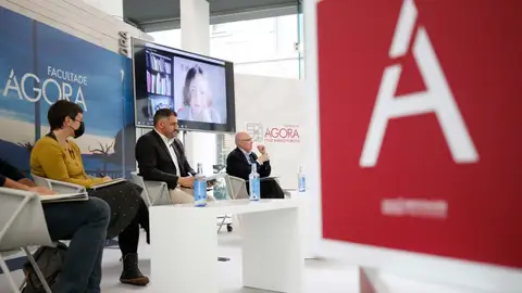 Ponencia na Facultade Ágora Más de Uno Pontevedra