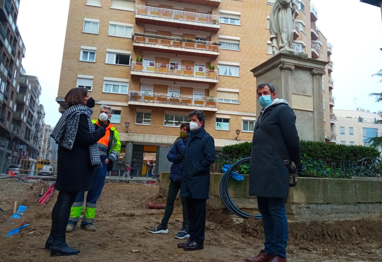 Avanzan a buen ritmo las obras de mejora de la plaza Inmaculada Avanzan a buen ritmo las obras de mejora de la plaza Inmaculada