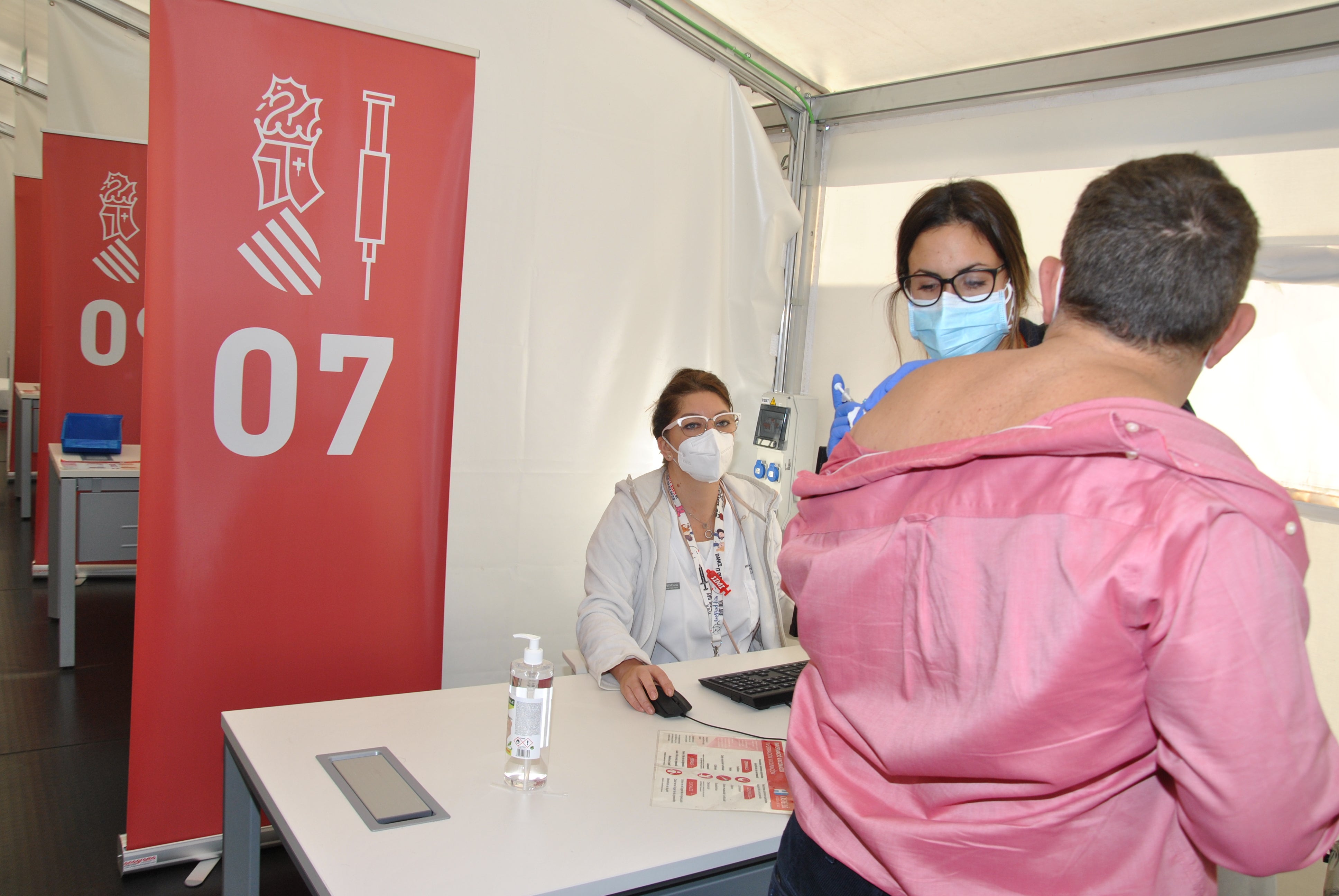 Sanidad prorrogará las plazas de refuerzo COVID-19 Sanidad prorrogará las plazas de refuerzo COVID-19