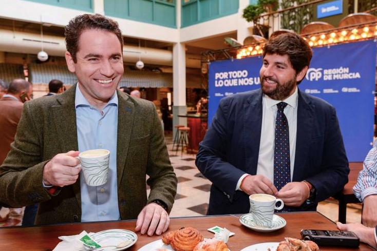 El juez archiva por falta de pruebas la denuncia contra López Miras por supuesto trato favor a un familiar de García Egea El juez archiva por falta de pruebas la denuncia contra López Miras por supuesto trato favor a un familiar de García Egea