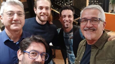 Instantes de la grabaci&oacute;n de Mrs. Autumn, con Javier Ruibal