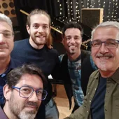 Instantes de la grabación de Mrs. Autumn, con Javier Ruibal Instantes de la grabación de Mrs. Autumn, con Javier Ruibal