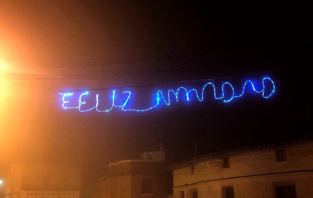 Las luces navideñas de un pueblo de La Rioja se vuelven virales: ¿Feliz Navidad? Las luces navideñas de un pueblo de La Rioja se vuelven virales: ¿Feliz Navidad?