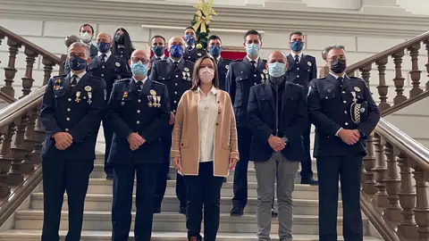 Homenaje a los policías de Alcázar Homenaje a los policías de Alcázar
