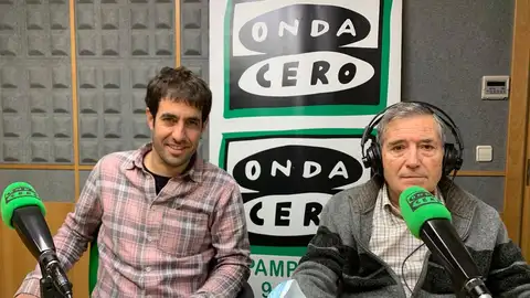 Gregorio Ariz y Trini Cornellana durante la entrevista con Carlos Alsina Gregorio Ariz y Trini Cornellana durante la entrevista con Carlos Alsina