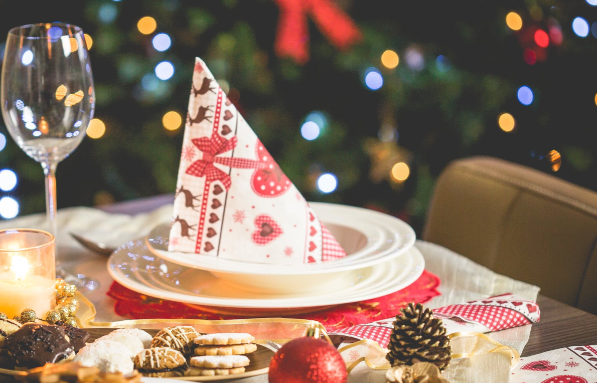 Recomiendan evitar el aislamiento y simbolizar la persona ausente para afrontar el duelo en Navidad Recomiendan evitar el aislamiento y simbolizar la persona ausente para afrontar el duelo en Navidad