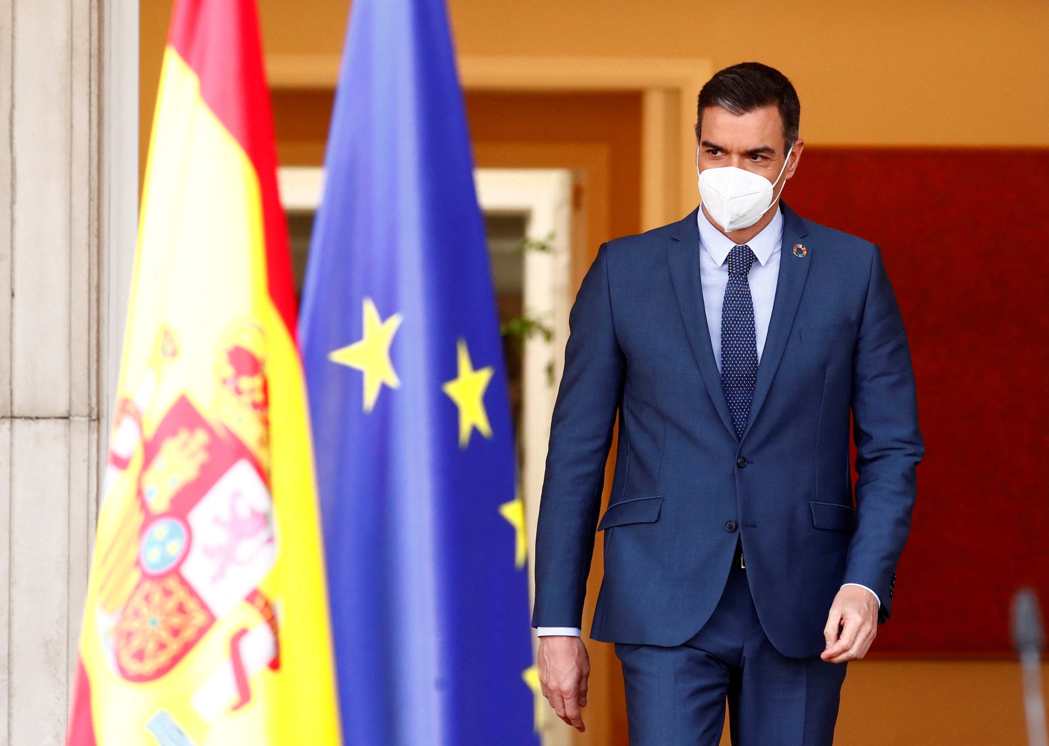 Pedro Sánchez transmite su "orgullo" al Ejército y reconoce su labor en Afganistán Pedro Sánchez transmite su "orgullo" al Ejército y reconoce su labor en Afganistán