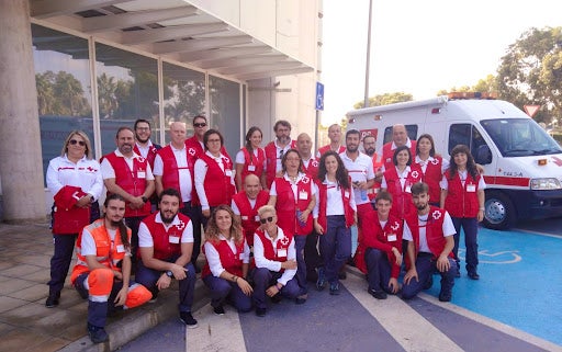 Cruz Roja Elche mantiene activo su servicio de teleasistencia en Nochebuena, Navidad, Nochevieja y Año nuevo Cruz Roja Elche mantiene activo su servicio de teleasistencia en Nochebuena, Navidad, Nochevieja y Año nuevo