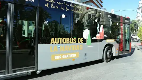El Autobús de la Navidad te muestra la Navidad alicantina. El Autobús de la Navidad te muestra la Navidad alicantina.