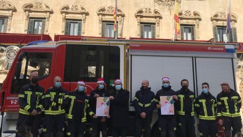 Bomberos del SPEIS el día de la presentación de la campaña Bomberos del SPEIS el día de la presentación de la campaña