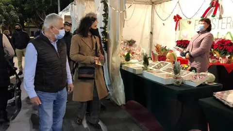 Almassora reparte otros 470.000 euros entre 140 autónomos Almassora reparte otros 470.000 euros entre 140 autónomos