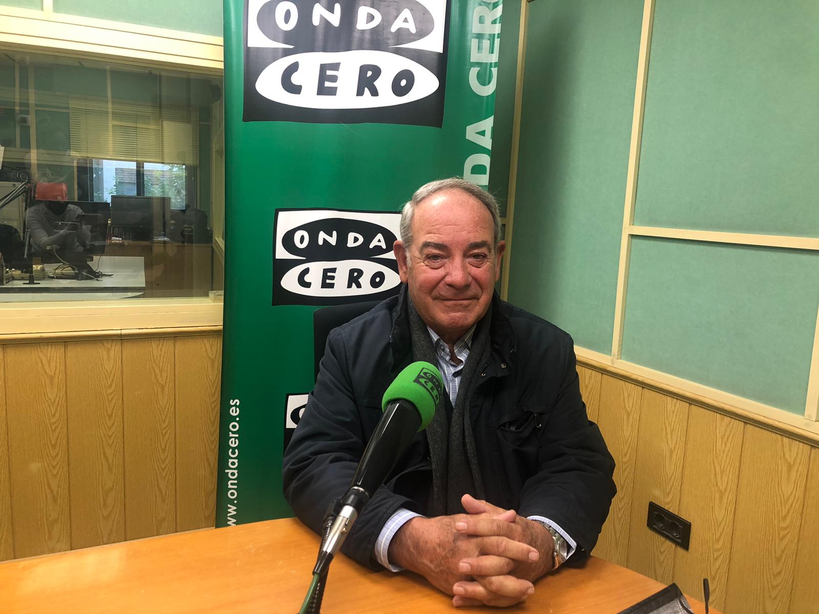 Manuel Titos: "Lo que pretendemos es conservar todo lo que existe en Sierra Nevada" Manuel Titos: "Lo que pretendemos es conservar todo lo que existe en Sierra Nevada"