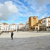 Cáceres obtiene la certificación como Destino Turístico Inteligente Cáceres obtiene la certificación como Destino Turístico Inteligente