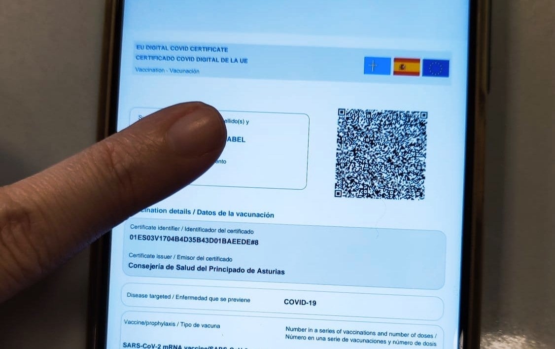 Certificados de vacunación falsos: así se ha disparado este mercado ilegal desde el endurecimiento de las restricciones Certificados de vacunación falsos: así se ha disparado este mercado ilegal desde el endurecimiento de las restricciones
