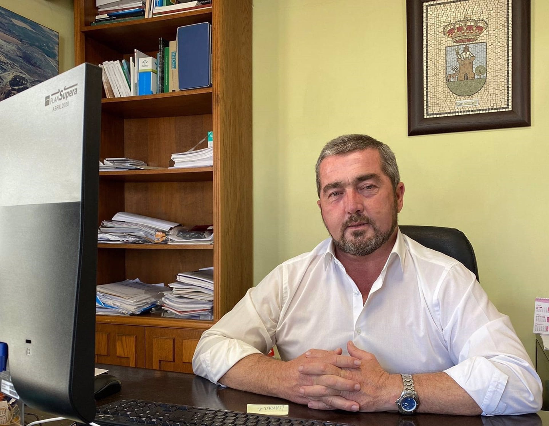 Aznalcóllar suspende su cabalgata de Reyes magos por la grave evolución de la pandemia Aznalcóllar suspende su cabalgata de Reyes magos por la grave evolución de la pandemia
