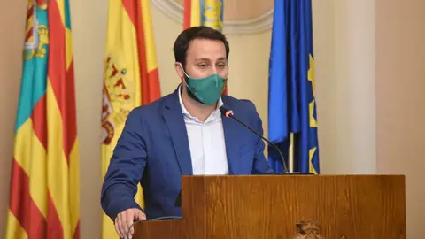 Toledo: “El gobierno municipal ahorra este año en espectáculo, pero no en gastos, los impuestos volverán a ser de máximos” Toledo: “El gobierno municipal ahorra este año en espectáculo, pero no en gastos, los impuestos volverán a ser de máximos”