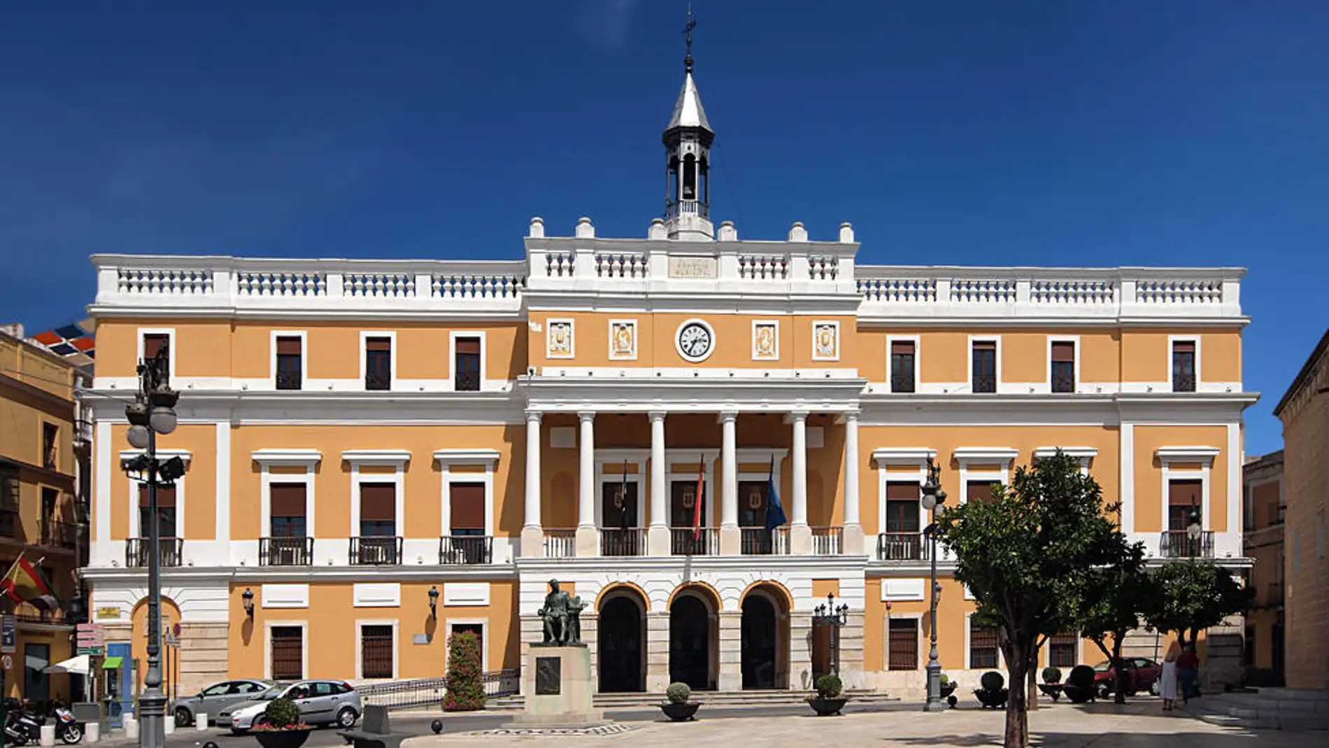 El Ayuntamiento de Badajoz crea su primer manual de buenas prácticas para la selección del personal municipal