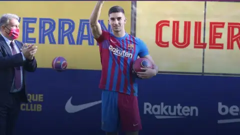 Ferran Torres nuevo jugador del FC Barcelona Ferran Torres nuevo jugador del FC Barcelona