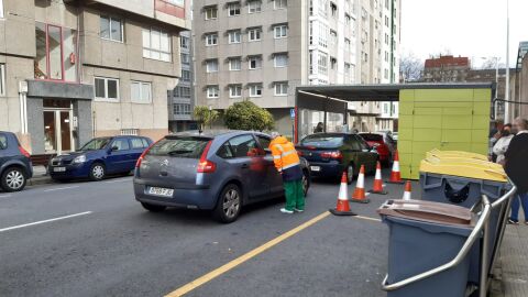 Covidauto en el centro de salud del Ventorrillo en A Coruña