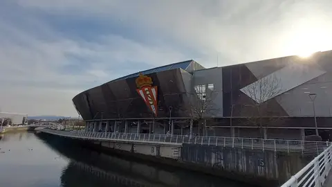 El Molinón El Molinón