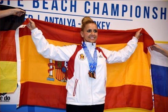 Vanesa Ortega, descubrimos a esta campeona que da clases en Valdepeñas Vanesa Ortega, descubrimos a esta campeona que da clases en Valdepeñas