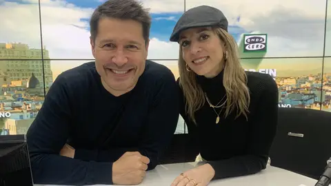 Jaime Cantizano y Rebeca Marín en 'Por fin no es lunes' Jaime Cantizano y Rebeca Marín en 'Por fin no es lunes'