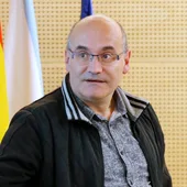 O Psoe lembra aos retornados de Alemaña que as pensións que reciben do país xermano suben un 5,2% O Psoe lembra aos retornados de Alemaña que as pensións que reciben do país xermano suben un 5,2%